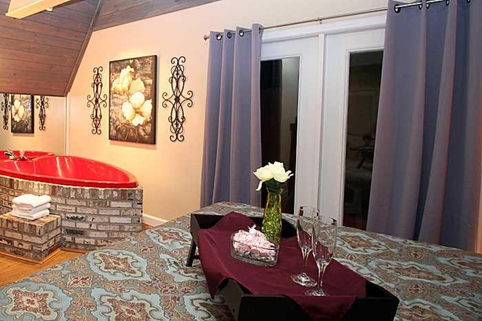 Snuggle Inn Гатлинбург Экстерьер фото